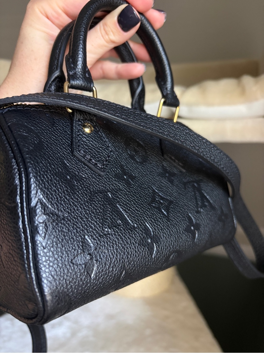 Louis Vuitton Nano Speedy - Picture 13 of 13